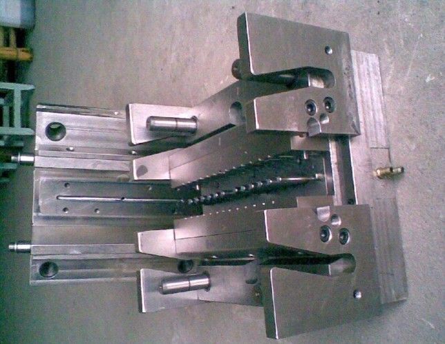 深圳模具廠,什么是注塑模具？